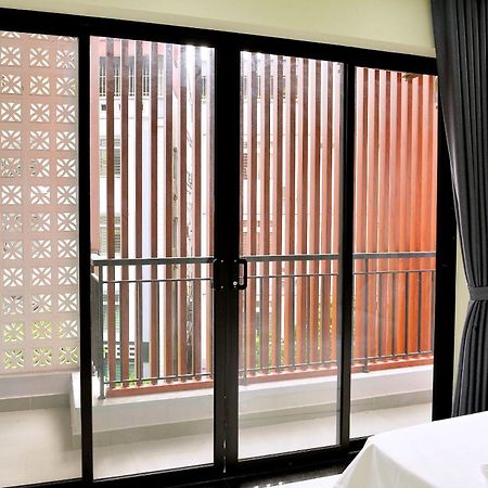 Era Apartment Xuan Thuy Ханой Екстериор снимка
