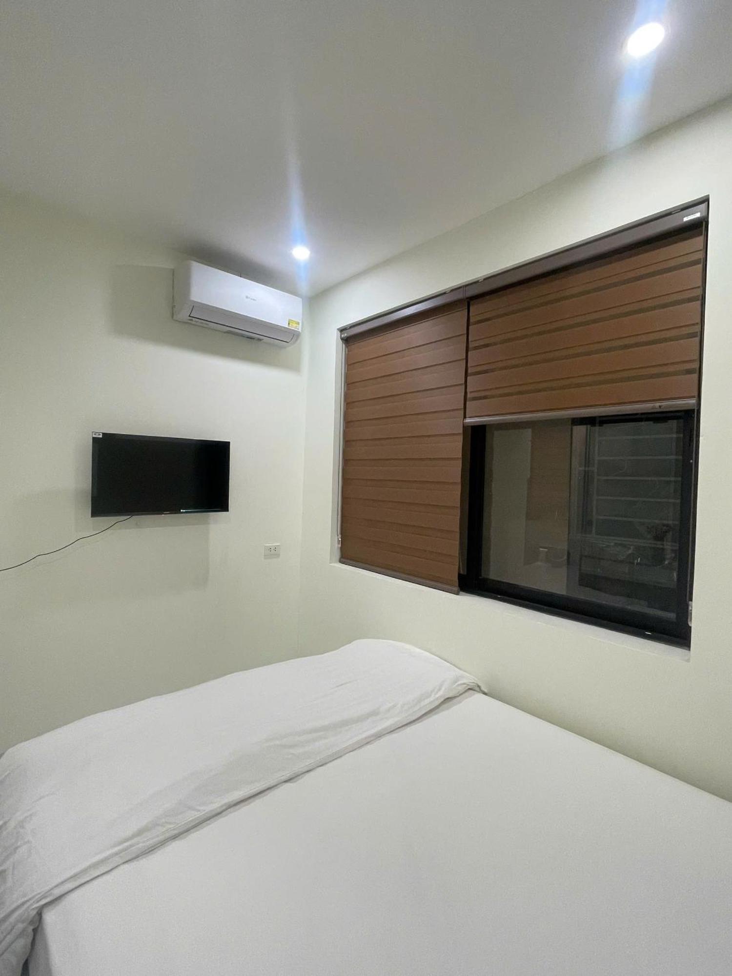 Era Apartment Xuan Thuy Ханой Екстериор снимка