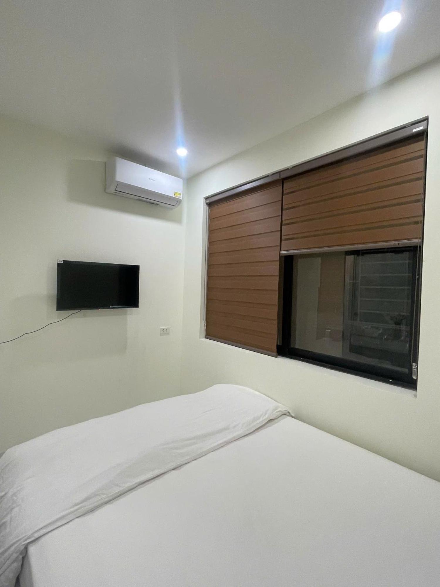 Era Apartment Xuan Thuy Ханой Екстериор снимка