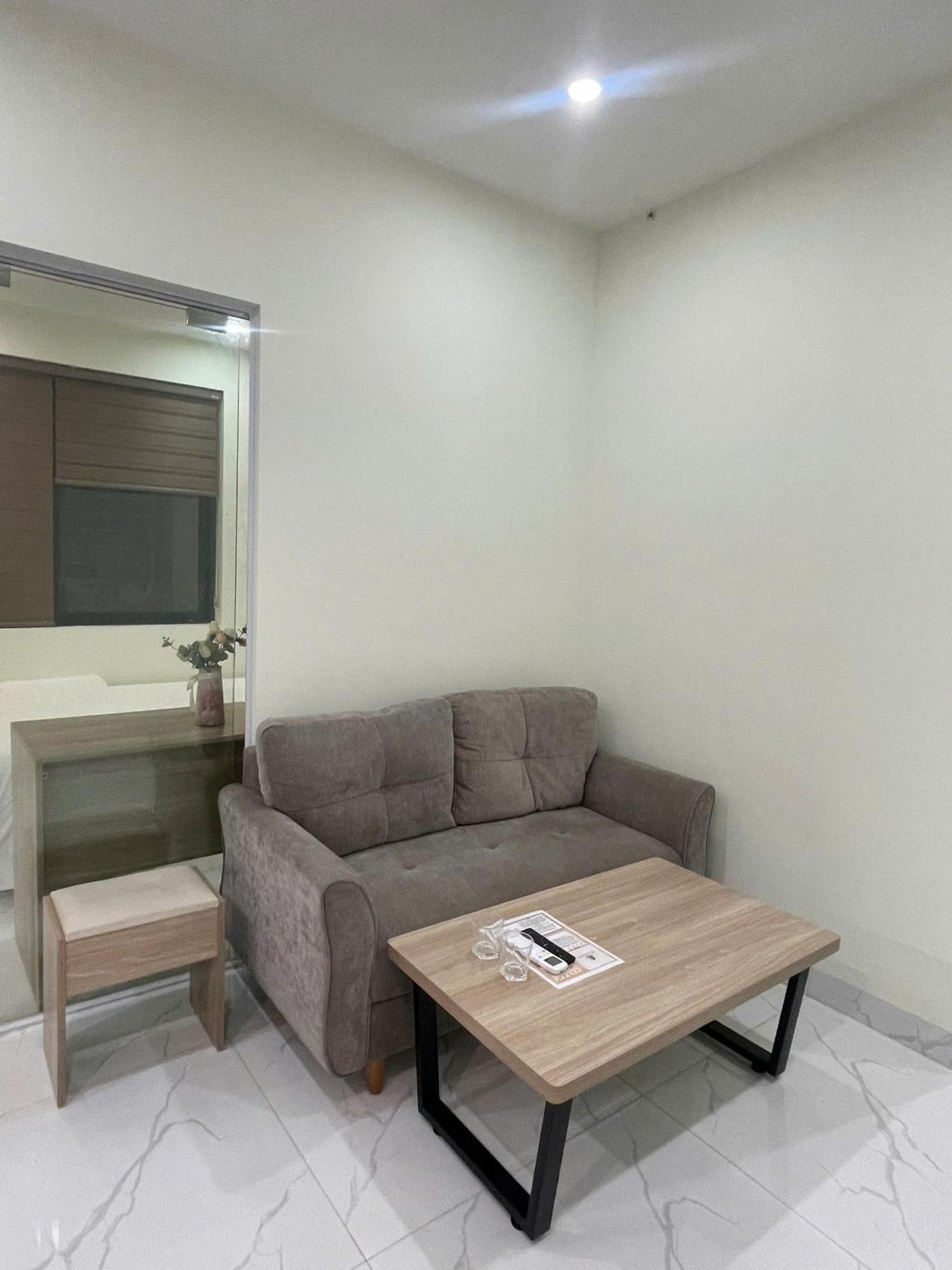 Era Apartment Xuan Thuy Ханой Екстериор снимка